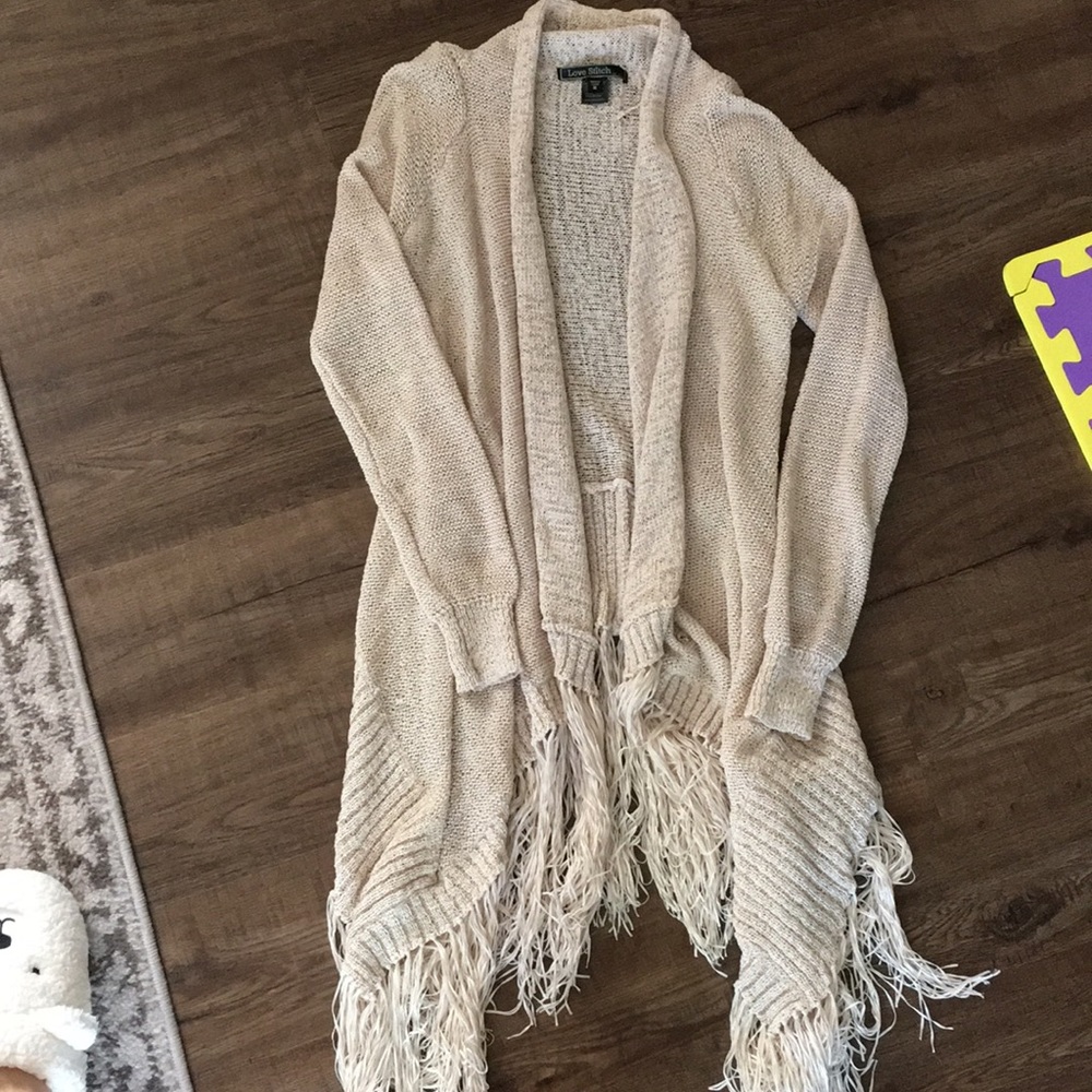 Cardigan knit sweater